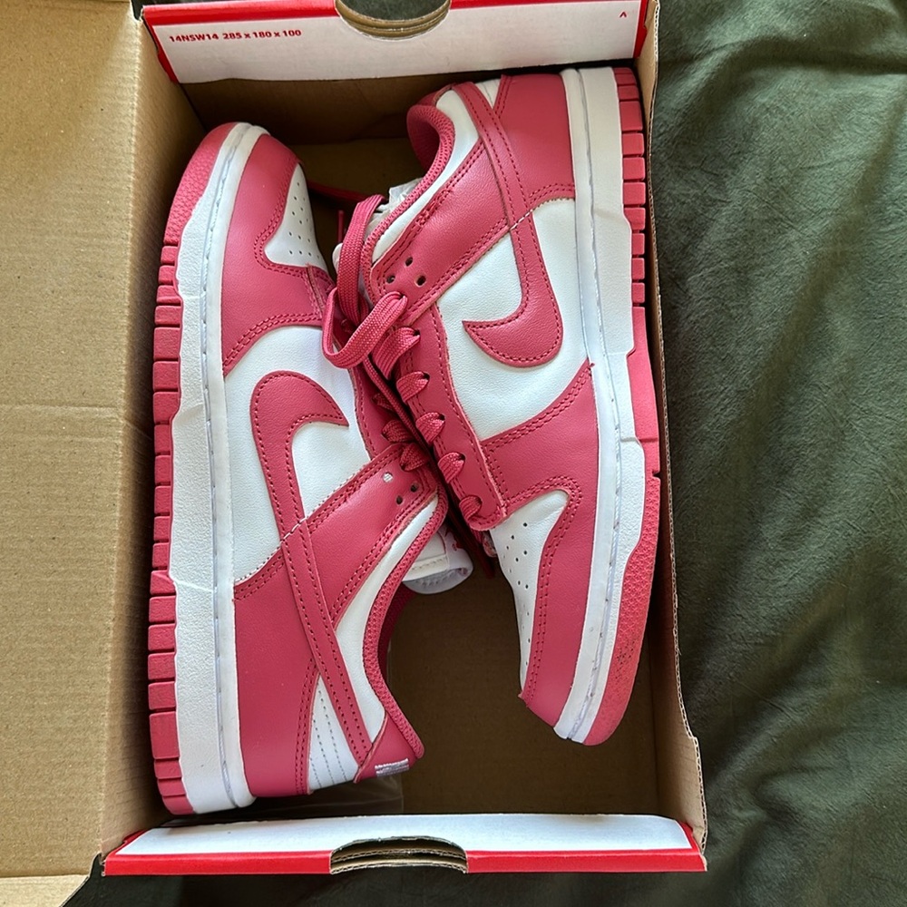 Nike Dunk Low ‘Archaeo Pink’